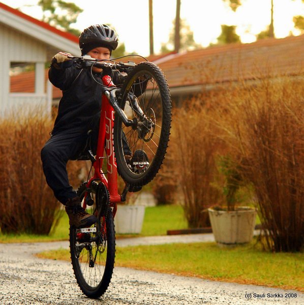3012544860_16816c2925_b.jpg - Biker-boy.